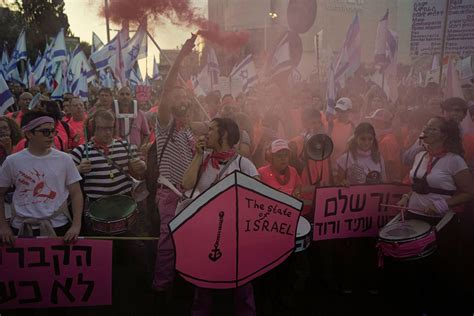 Israeli protests of legal overhaul show no signs of slowing